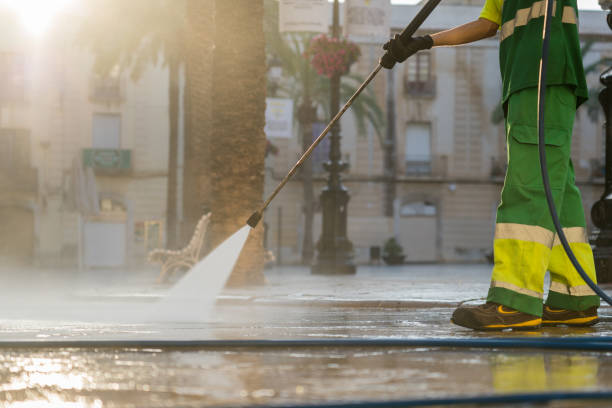 Best Deck Pressure Washing  in Aumsville, OR
